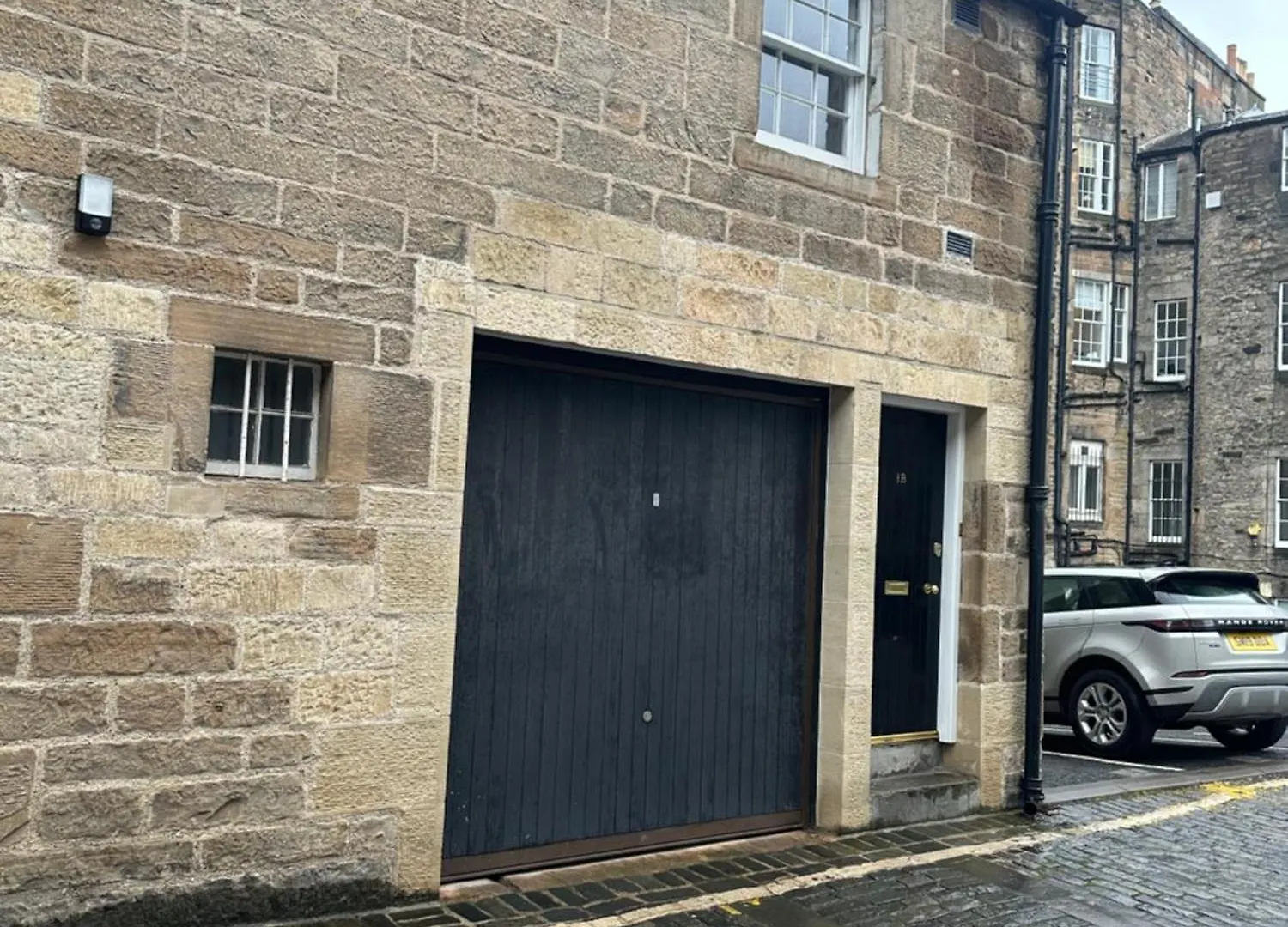 One Bee Apartment Edinburgh
